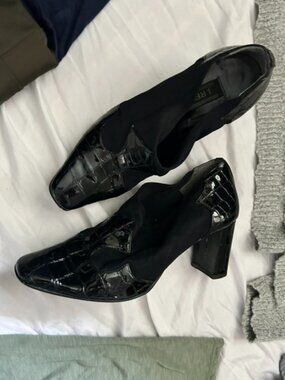 faux leather alligator vintage  womens size 9 black casual dress shoes work wear